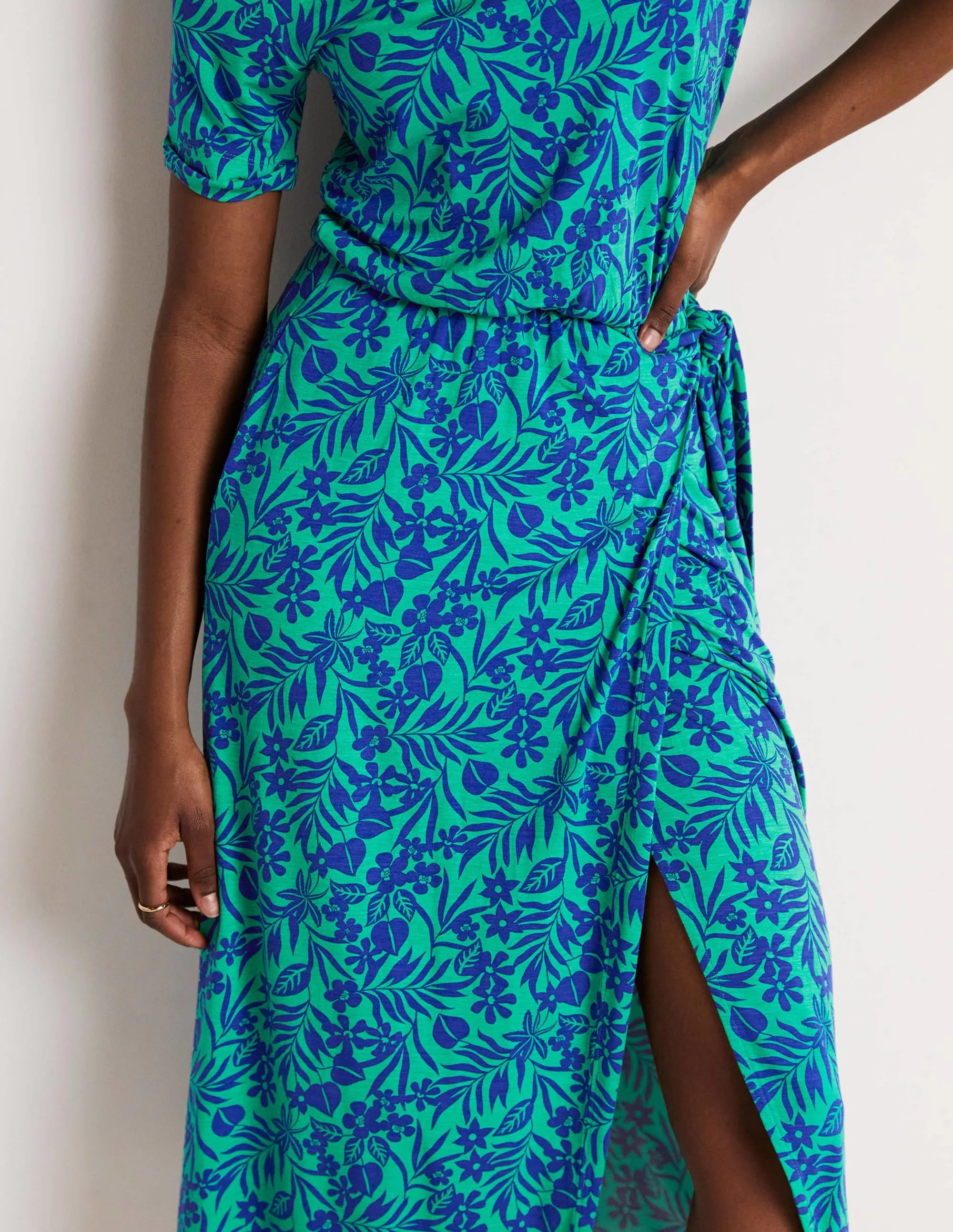 Amanda Jersey Midi Dress-Emerald, Tropic Foliage