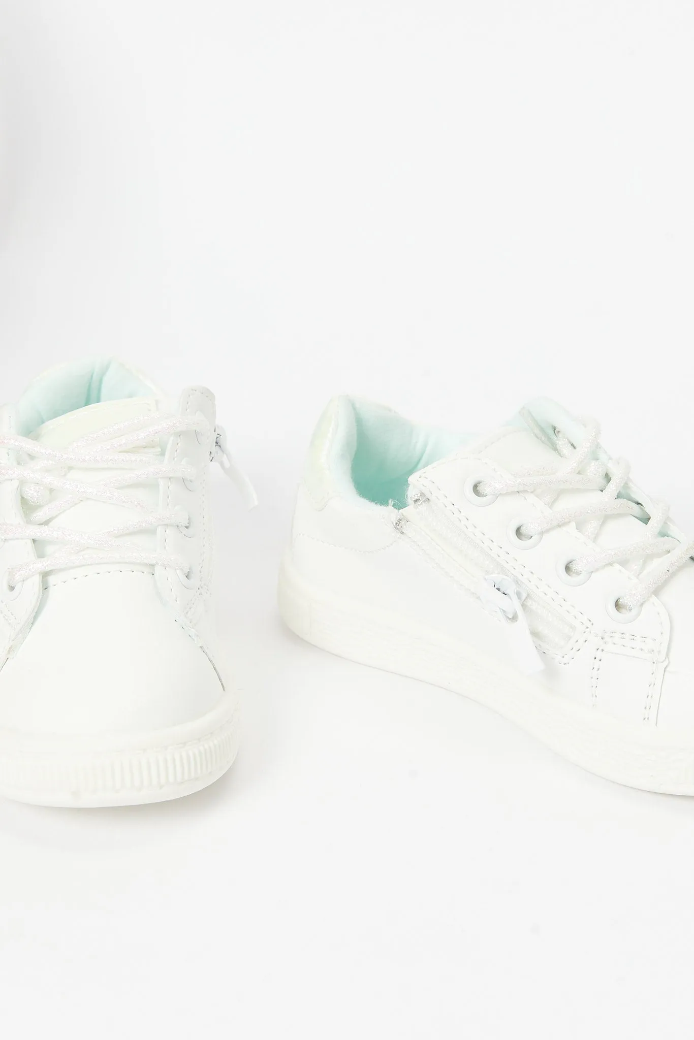 Girls White Lace Up Sneaker