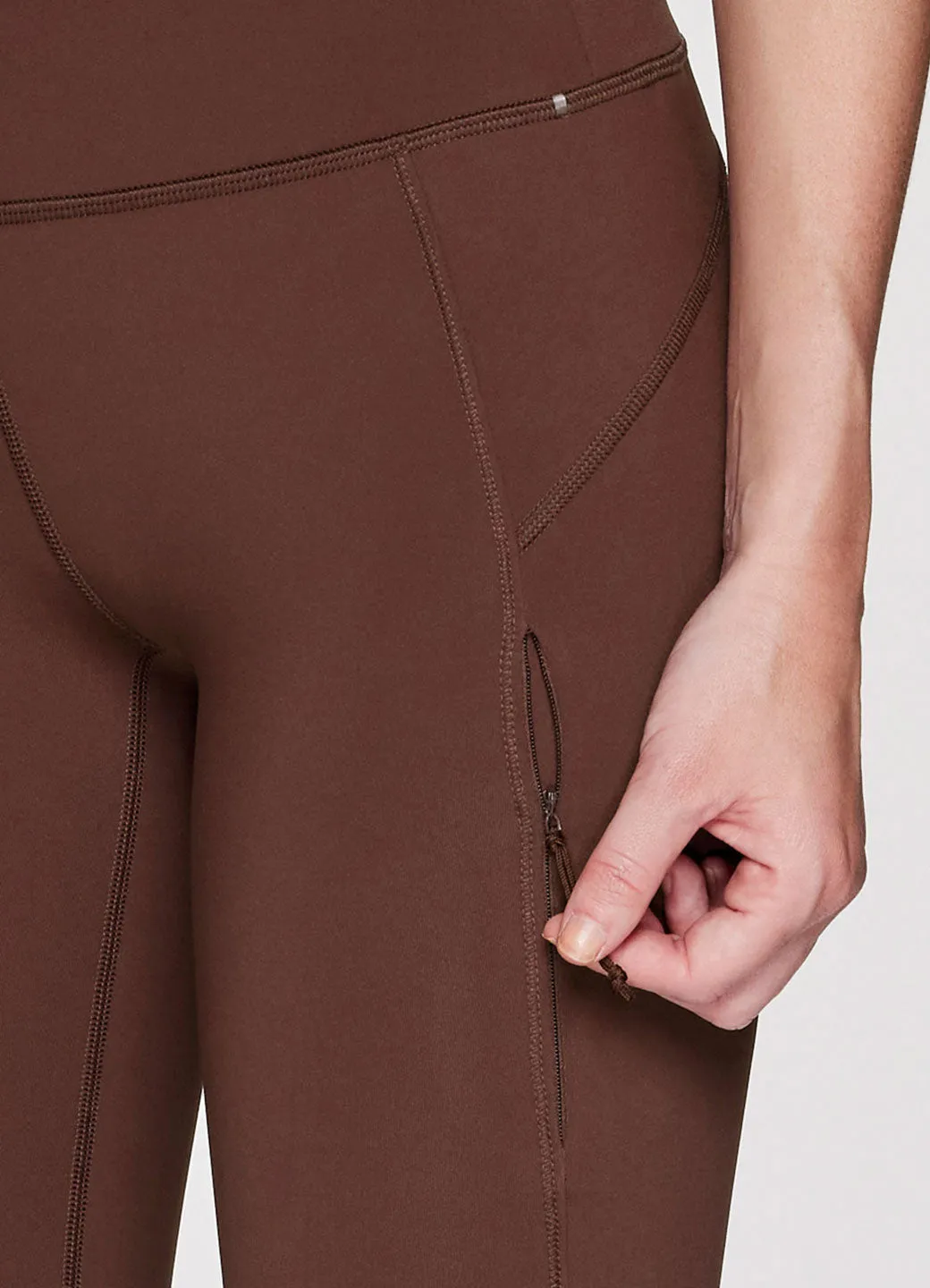 Pinnacle Fleece Zip Pocket Legging